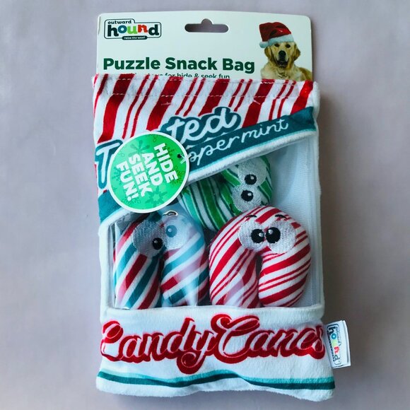 Outward Hound Holiday Puzzle Snack Bag Twisted Candy Squeaky Toy - Picture 1 of 3